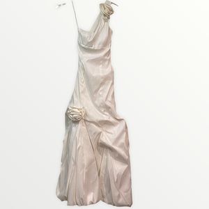 Jessica McClintock Wedding Gown Dress White Size 4